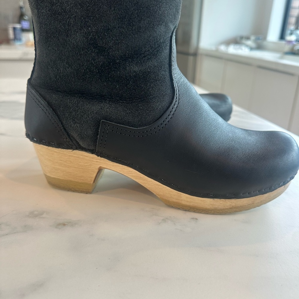 No. 6 Black Leather Women's Boots